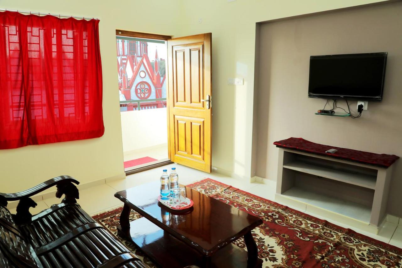 Lia'S Homestay Ποντισερί Εξωτερικό φωτογραφία